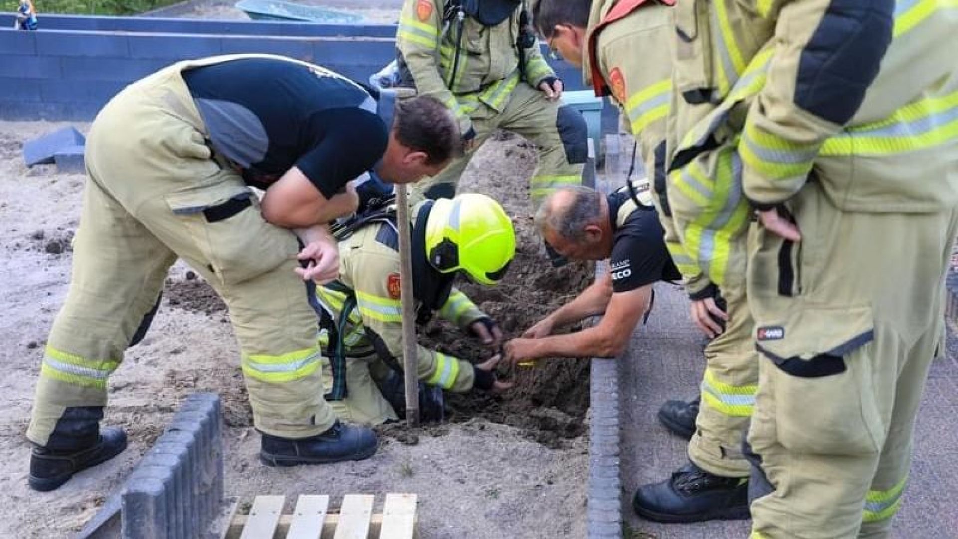 Gasleiding geraakt bij tuinwerkzaamheden Harskamp – XON