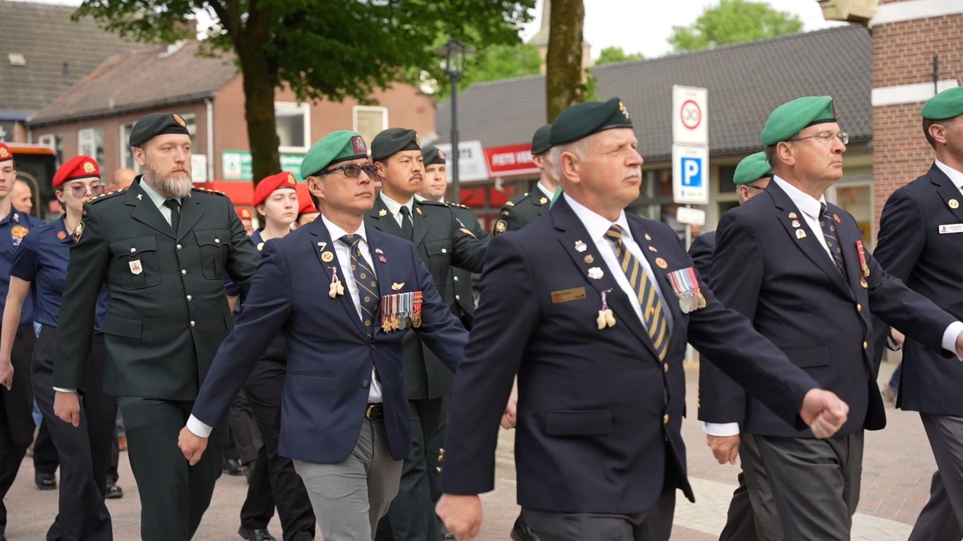 The Royal Westminster Regiment uit Canada terug in Otterlo