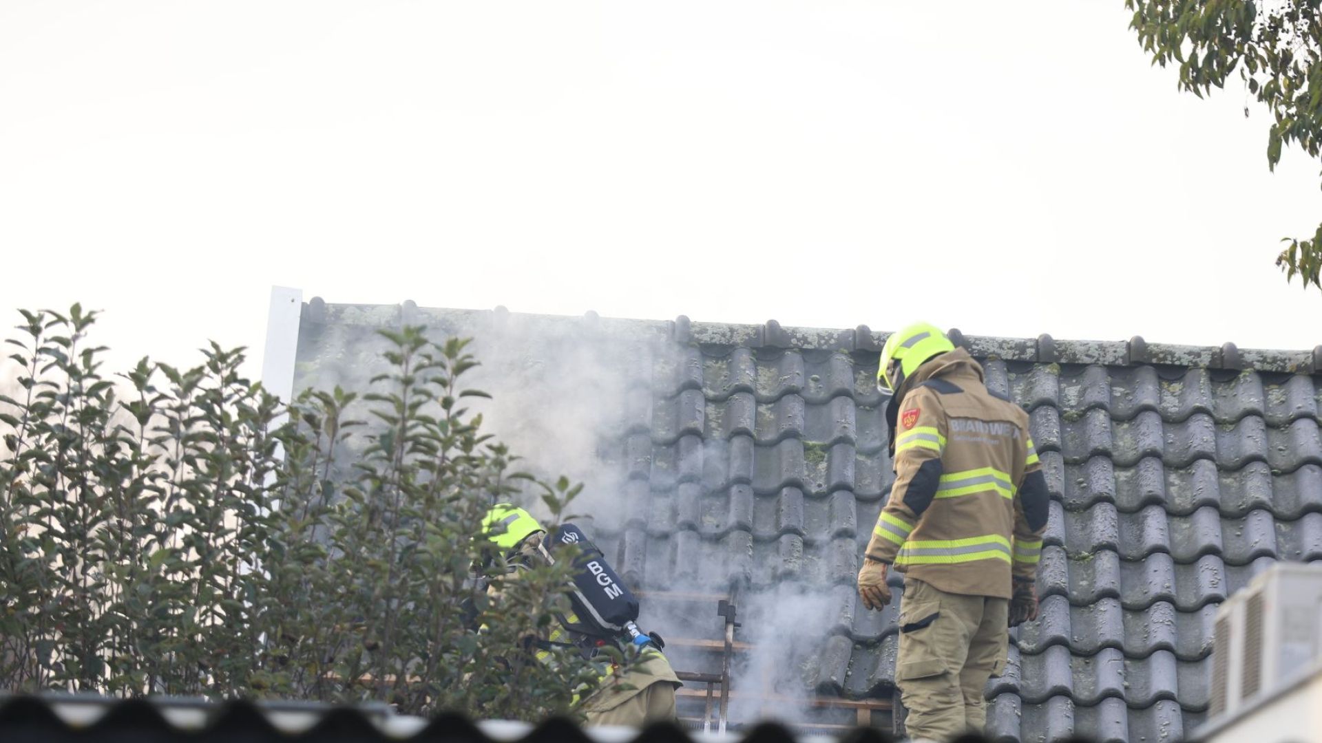 Koelkast veroorzaakt brand in schuur in Ederveen