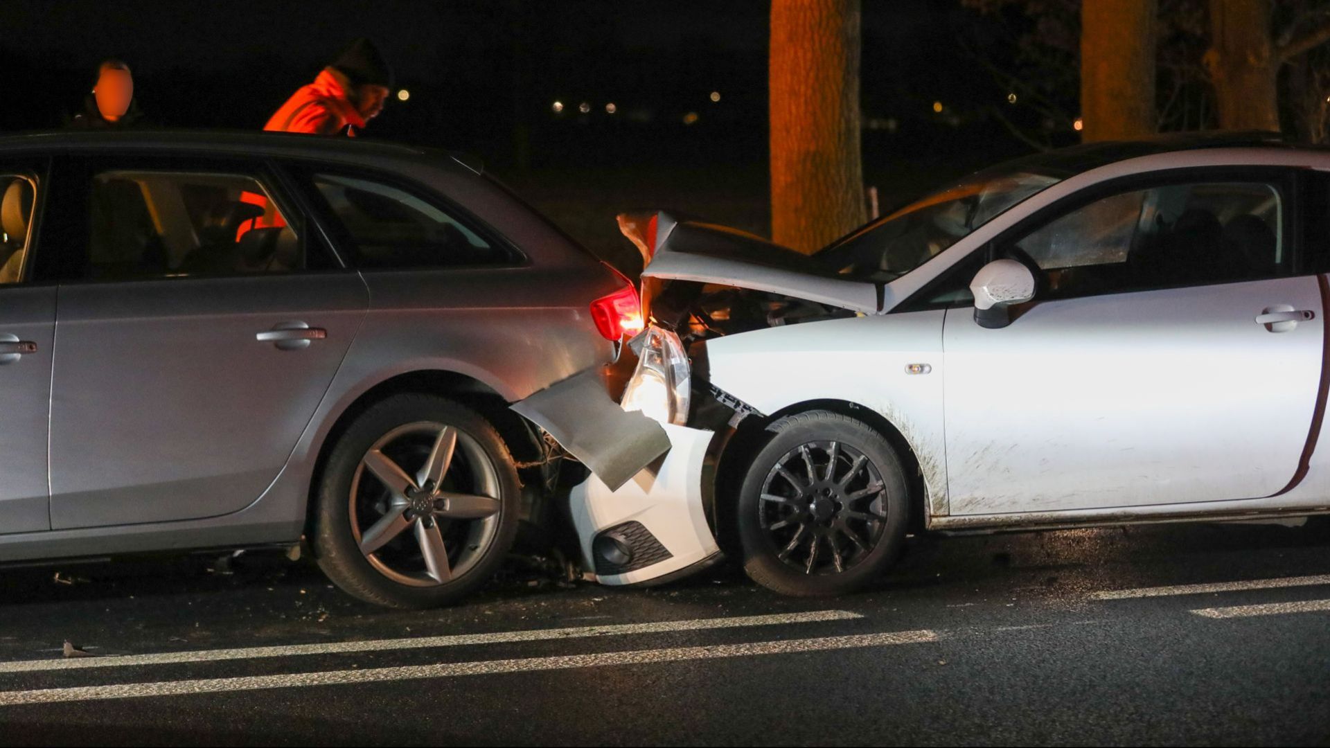 Veel schade bij botsing in Renswoude