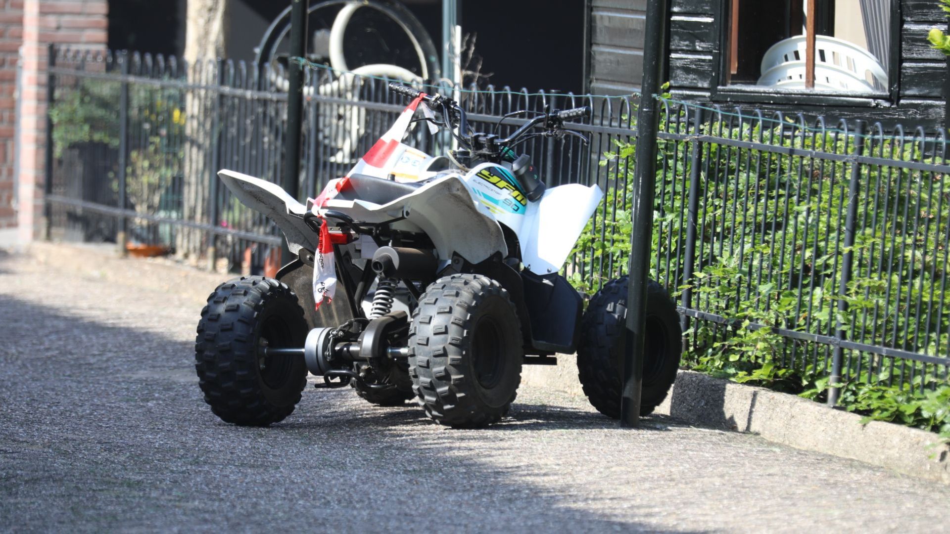 Meisjes op quad ernstig gewond in Harskamp