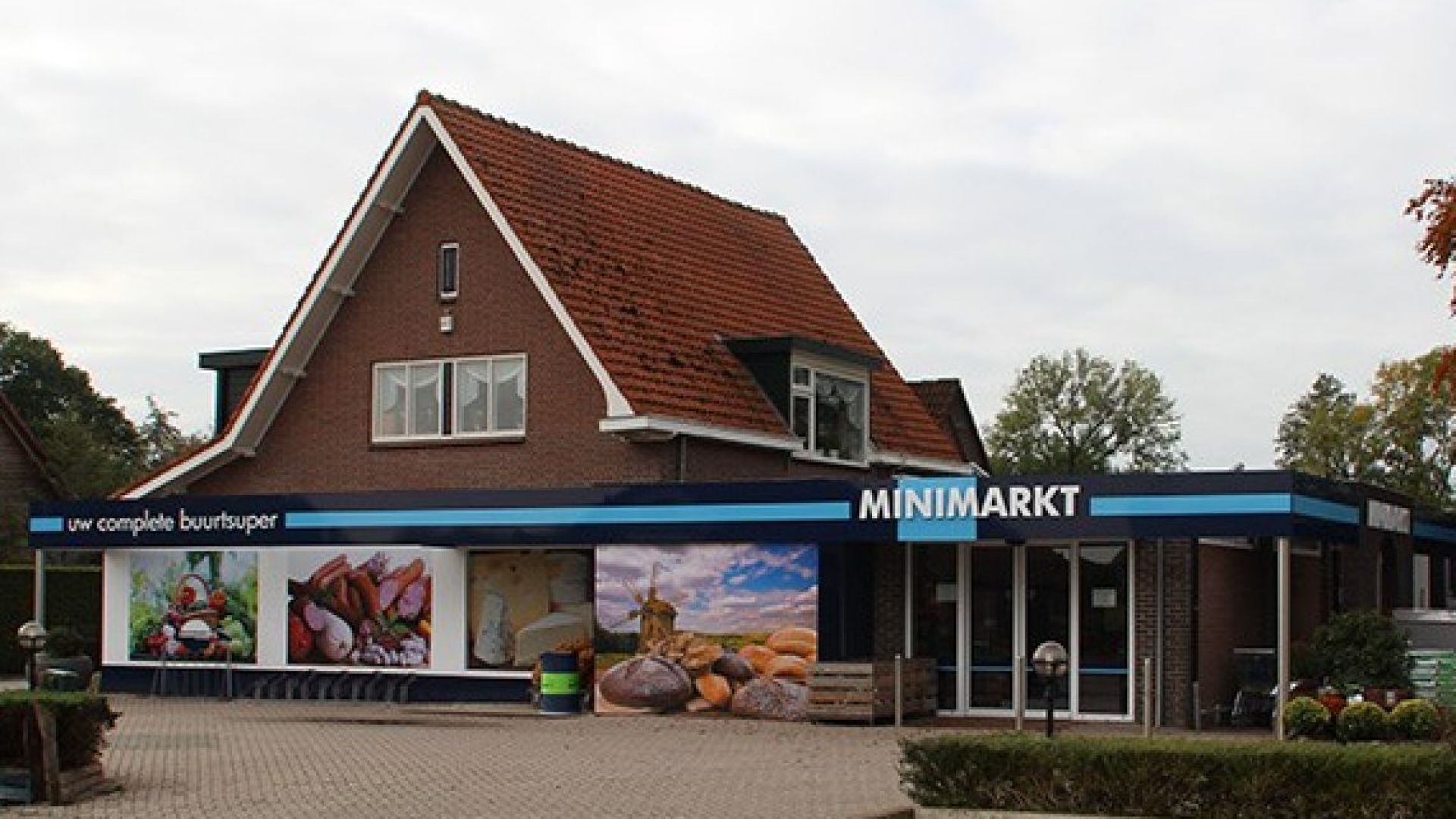 Minimarkt van den Brink in Lunteren sluit na 63 jaar de deuren