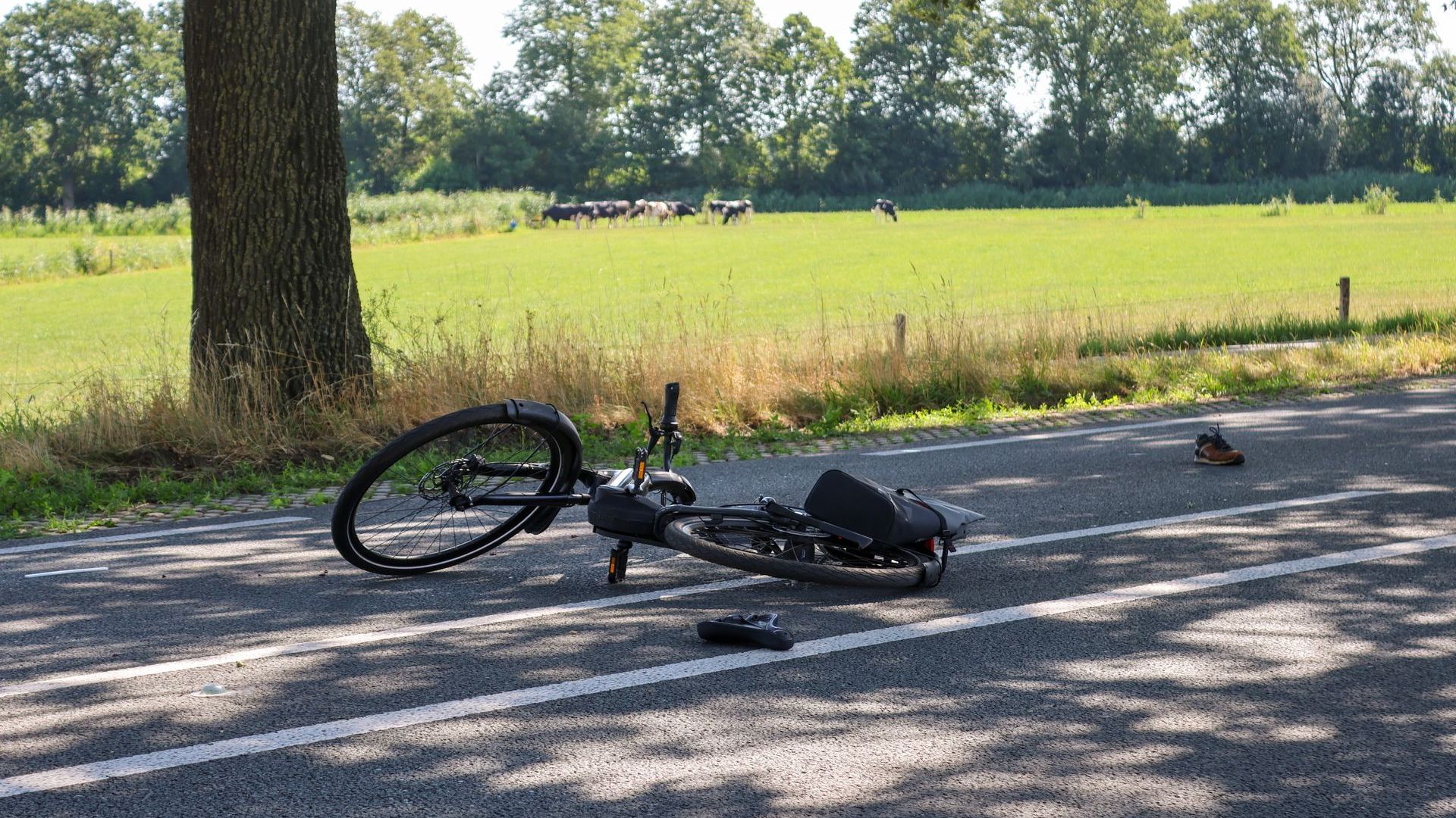 Ernstig ongeval met fietser tussen Renswoude en Ederveen