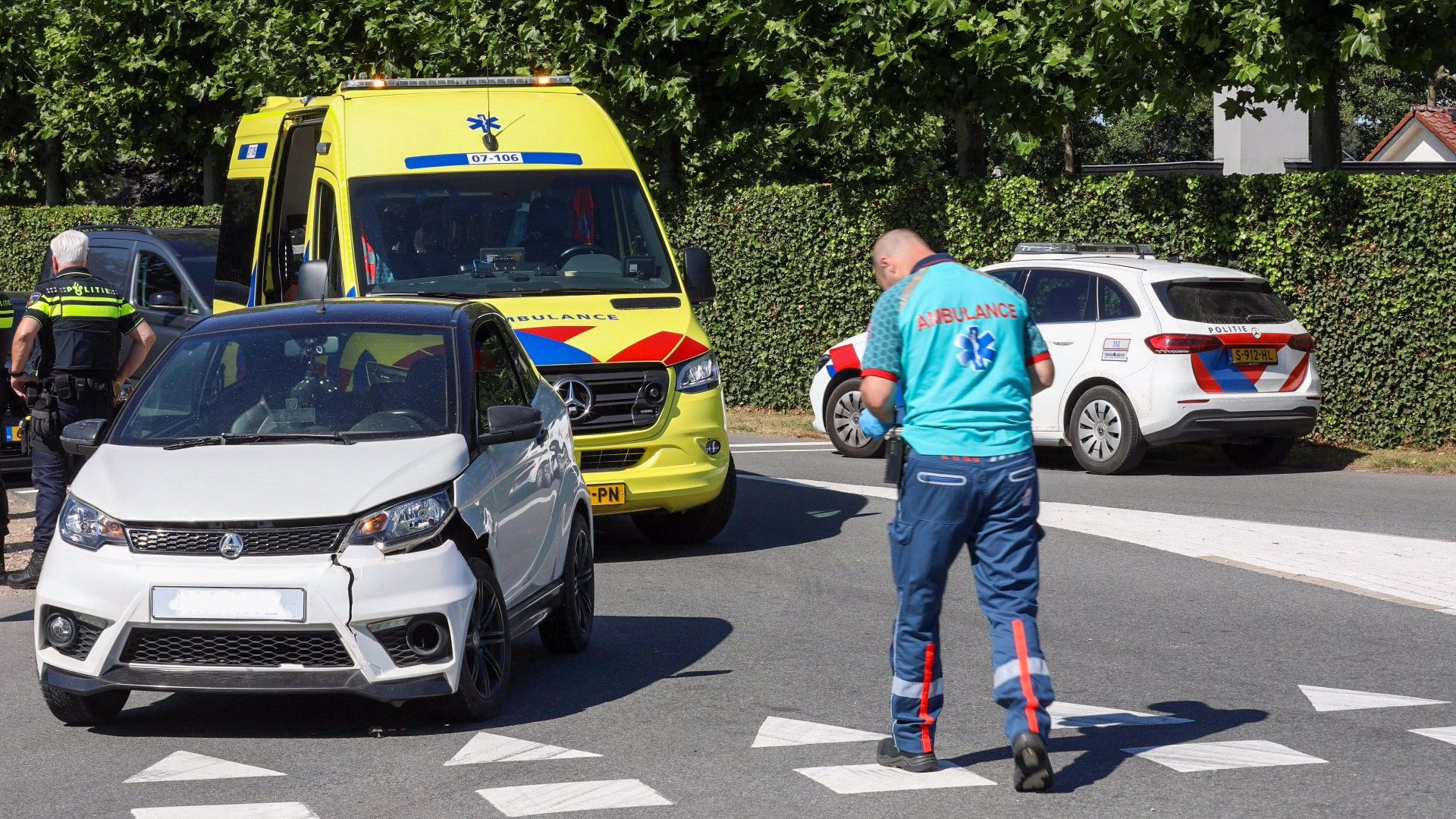Fietser gewond bij aanrijding in Lunteren