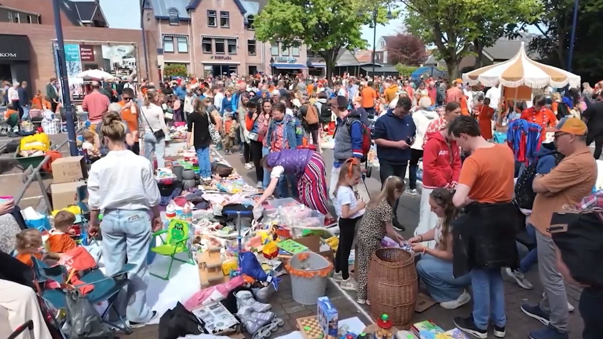 Het einde van Koningsdag in Bennekom?
