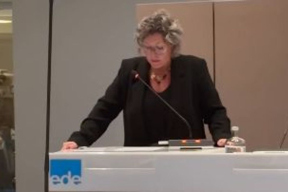Yilva Robbesom