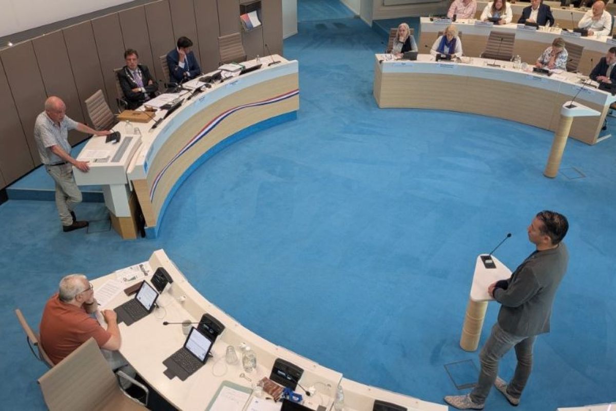 Yilva Robbesom