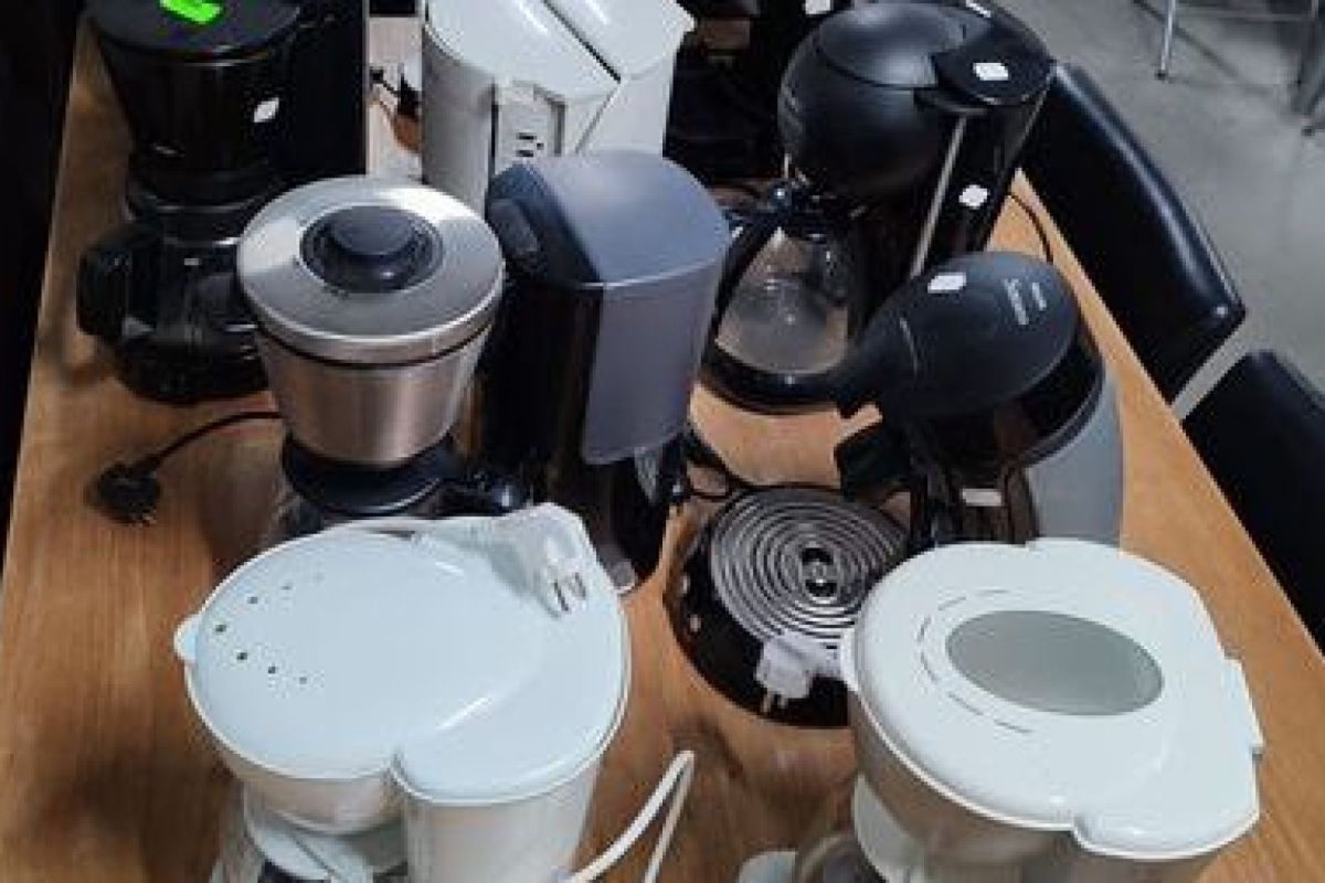 Repair Caf&eacute; Ede