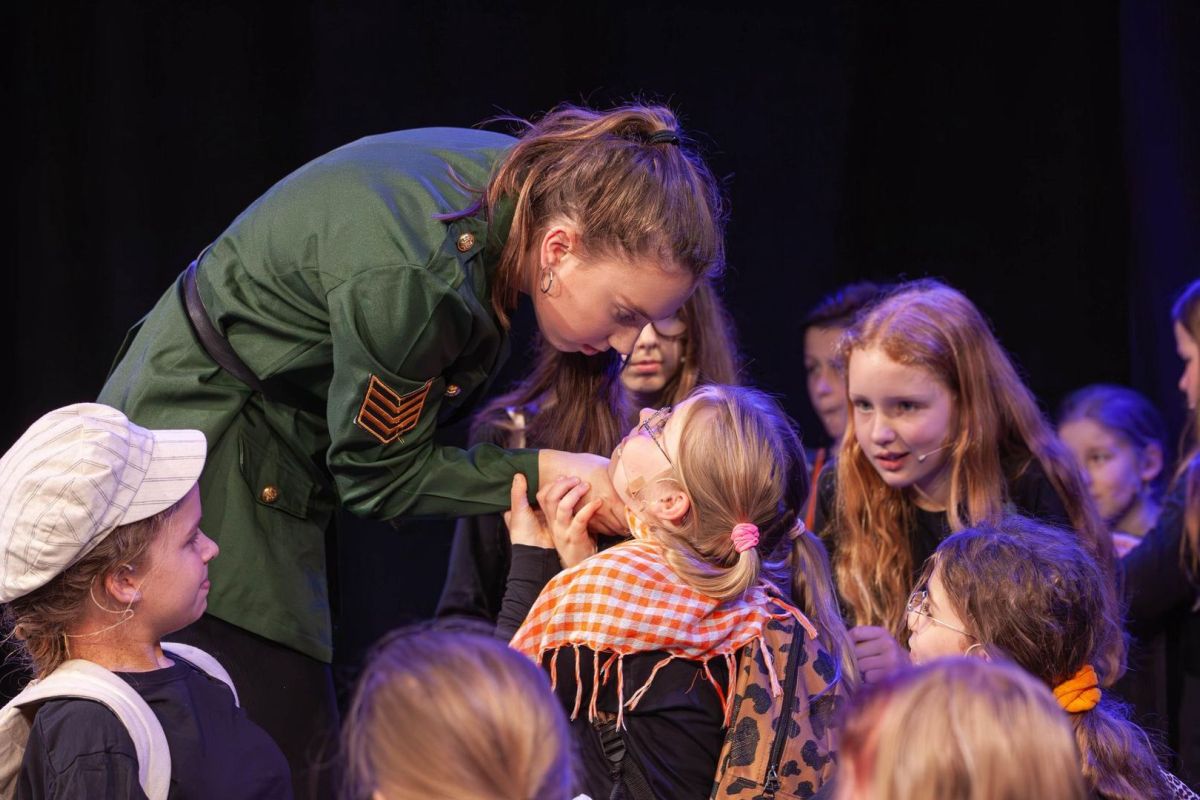 Justine Niekus / Musical Academie ReZonanZ