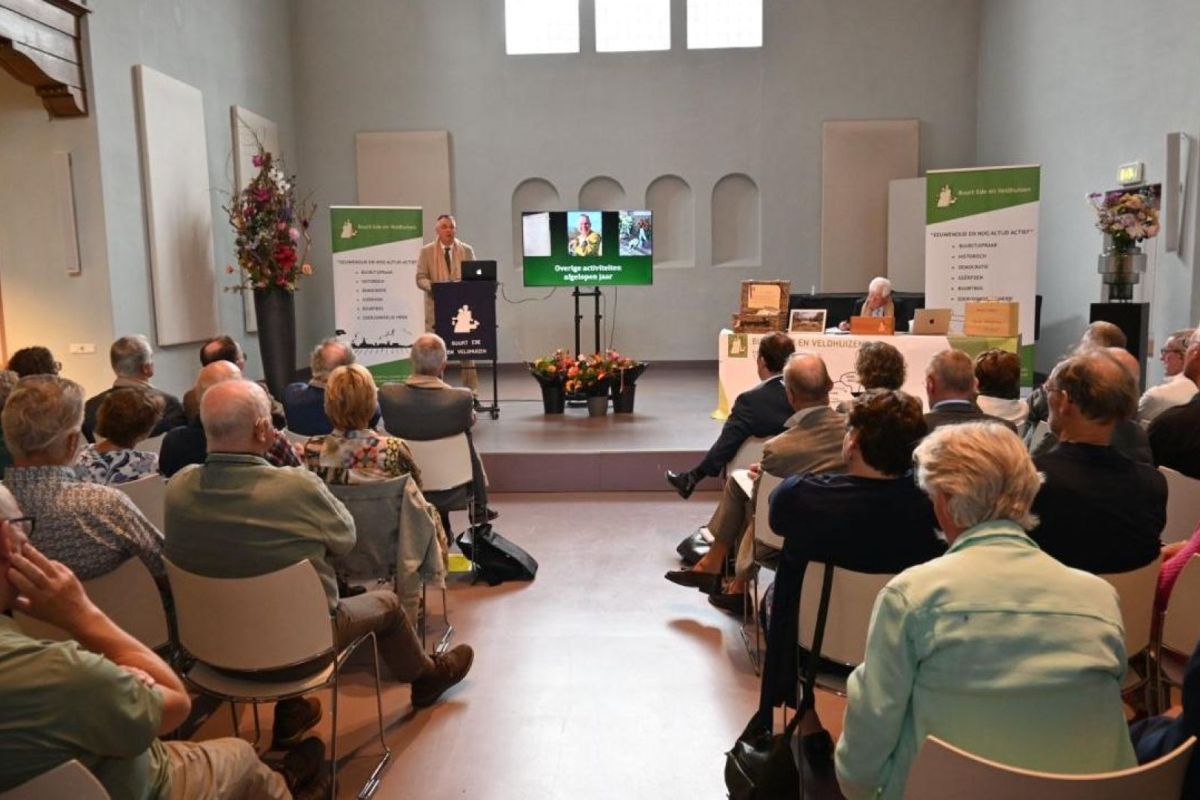 Buurt Ede en Veldhuizen / Bert Vos